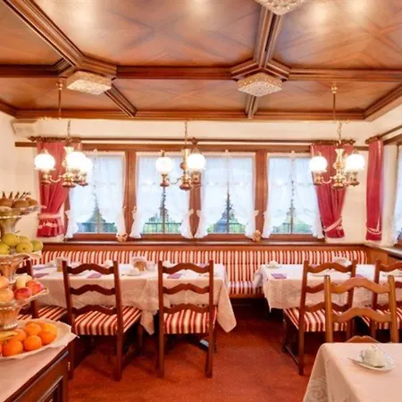 Ξενοδοχείο Astoria 3*