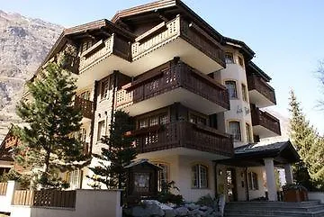 Astoria زيرمات