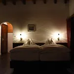 Astoria Hotel 3*